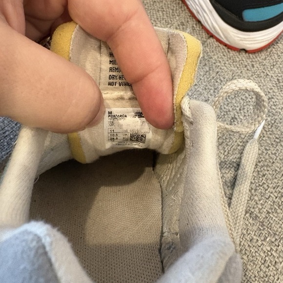 Little Kid Bundle, Set Of Two New Balance Sneakers Sz11 BLUE Black Red - Picture 11 of 11